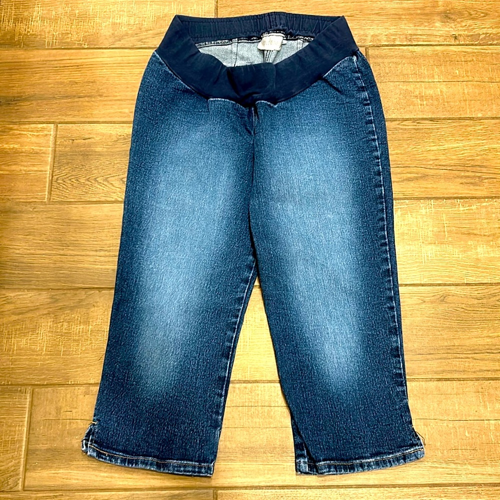 Motherhood Maternity Capri Jeans -Dark denim with faded worn look